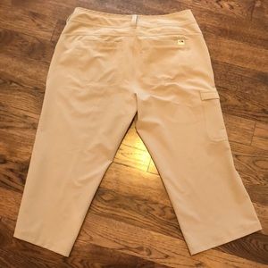 North Face Cargo/Utility Stretch Hiking Capris